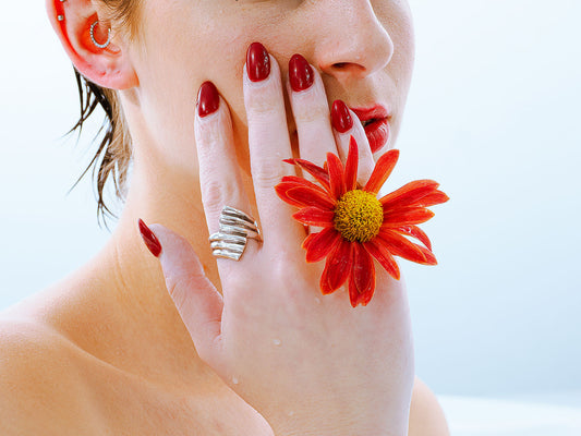 Stripped Silence | Ring