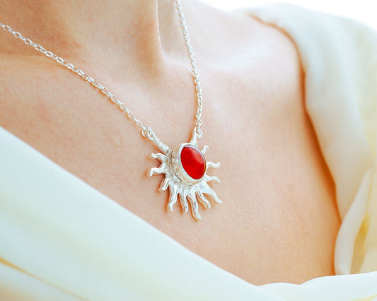 Solar Heart | Necklace