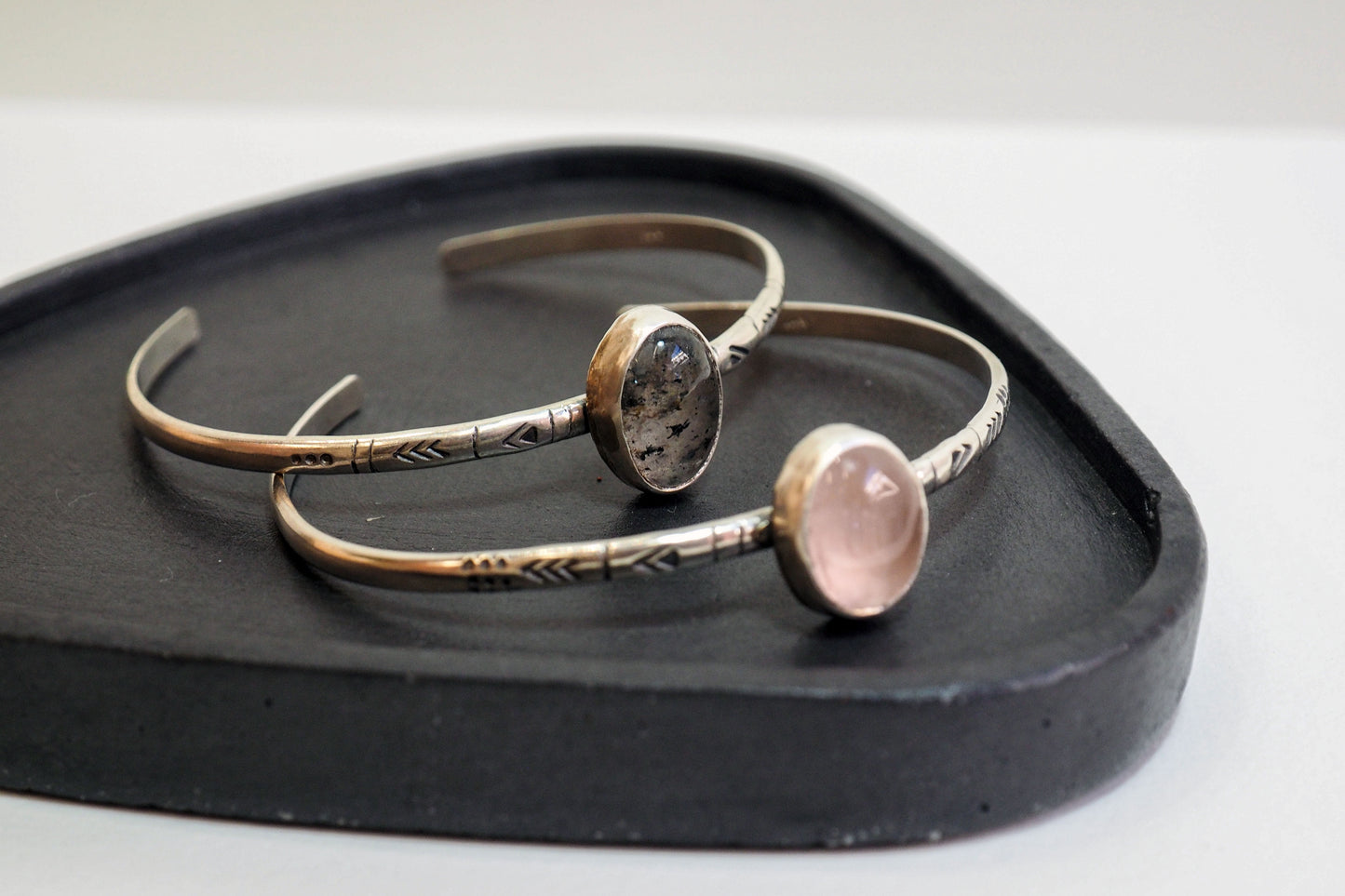 Stonebound | Cuff Bracelet with Stone