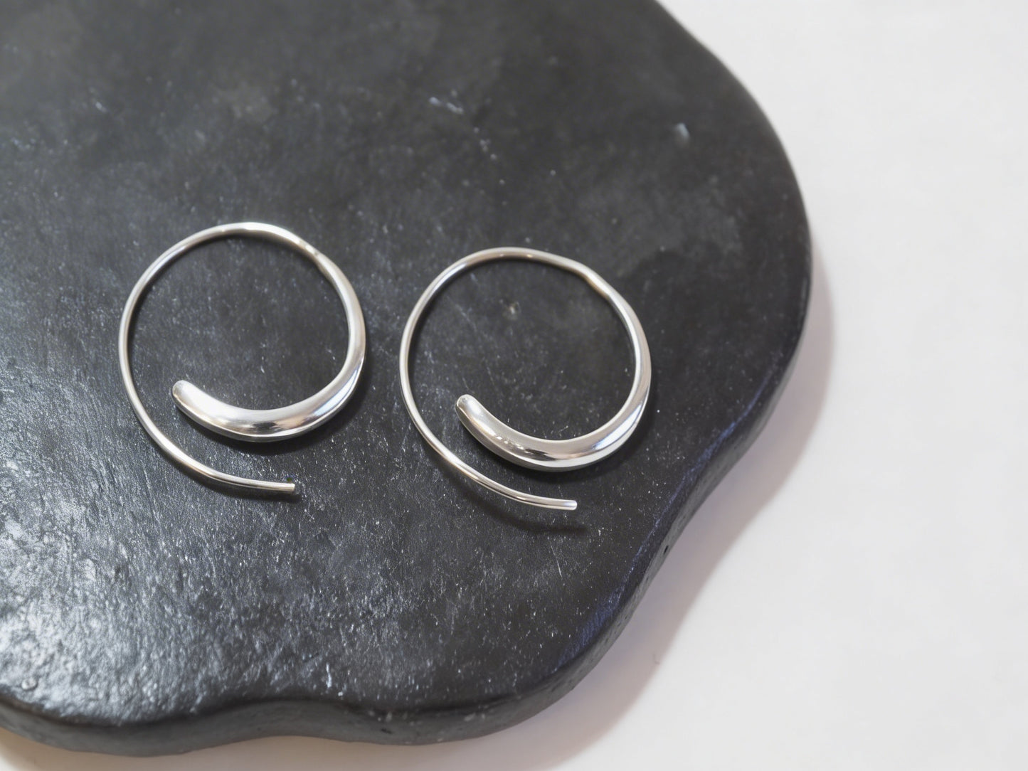 Aerin | Hoop Earrings