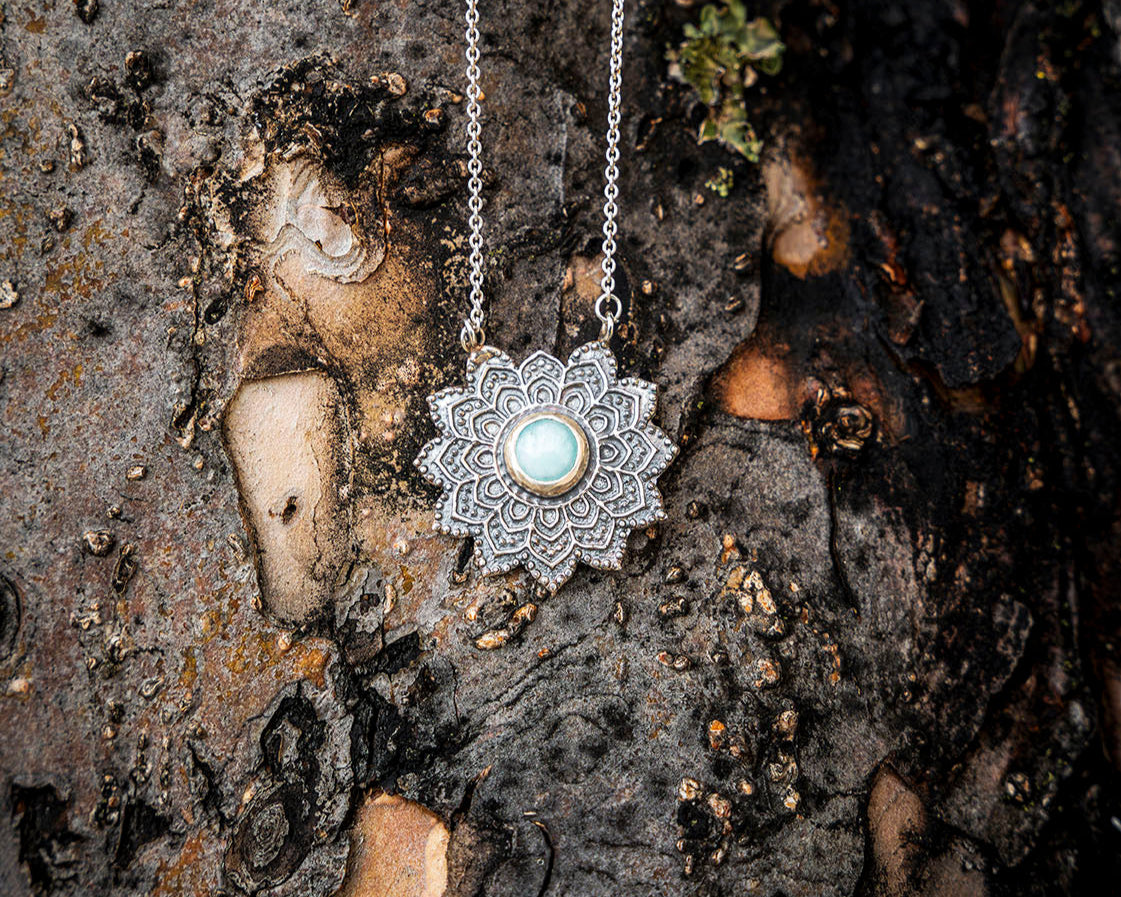 Sacred Aura | Mandala Necklace with Stone