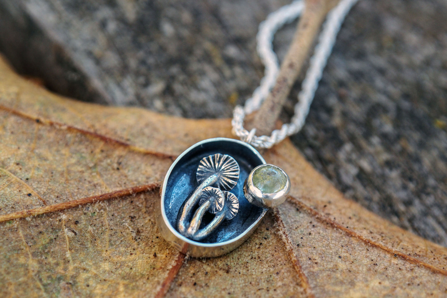Whispers of the Forest | Necklace with Peridot