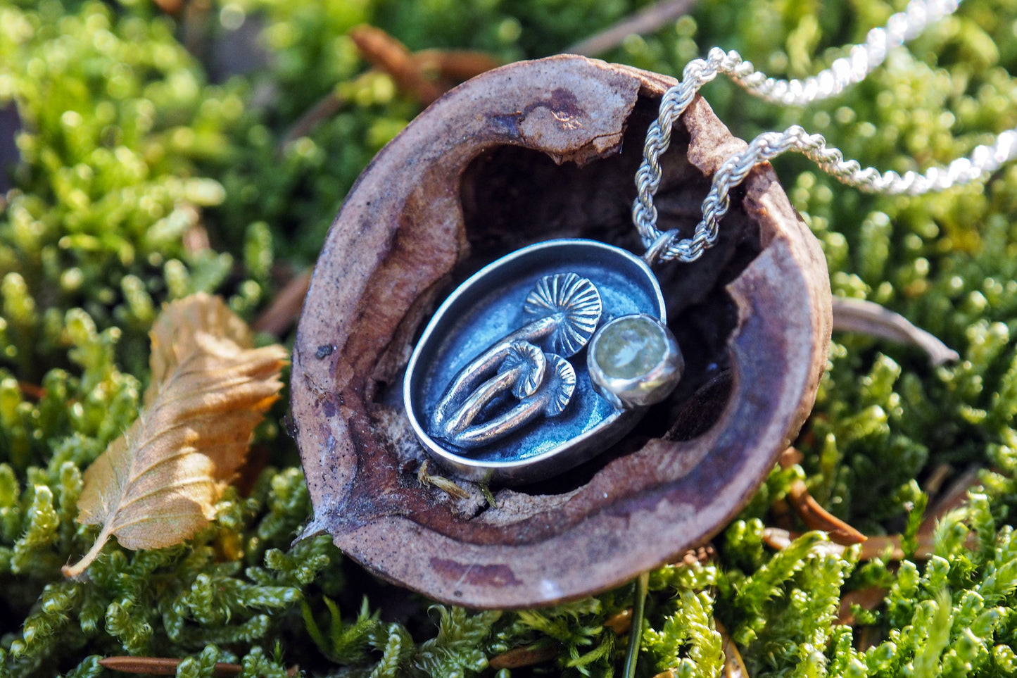 Whispers of the Forest | Necklace with Peridot