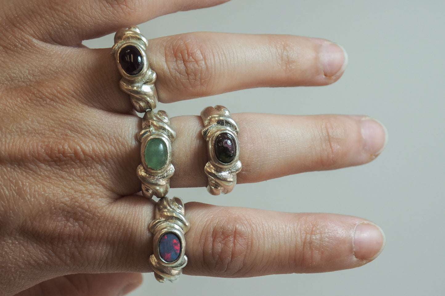 Alaida | Ring with Gemstone