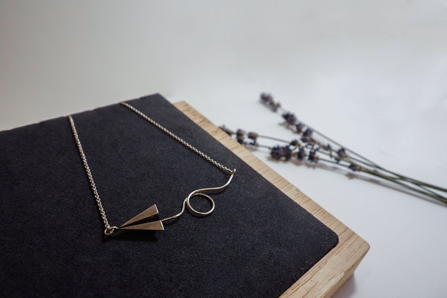Paper Plane | Necklace