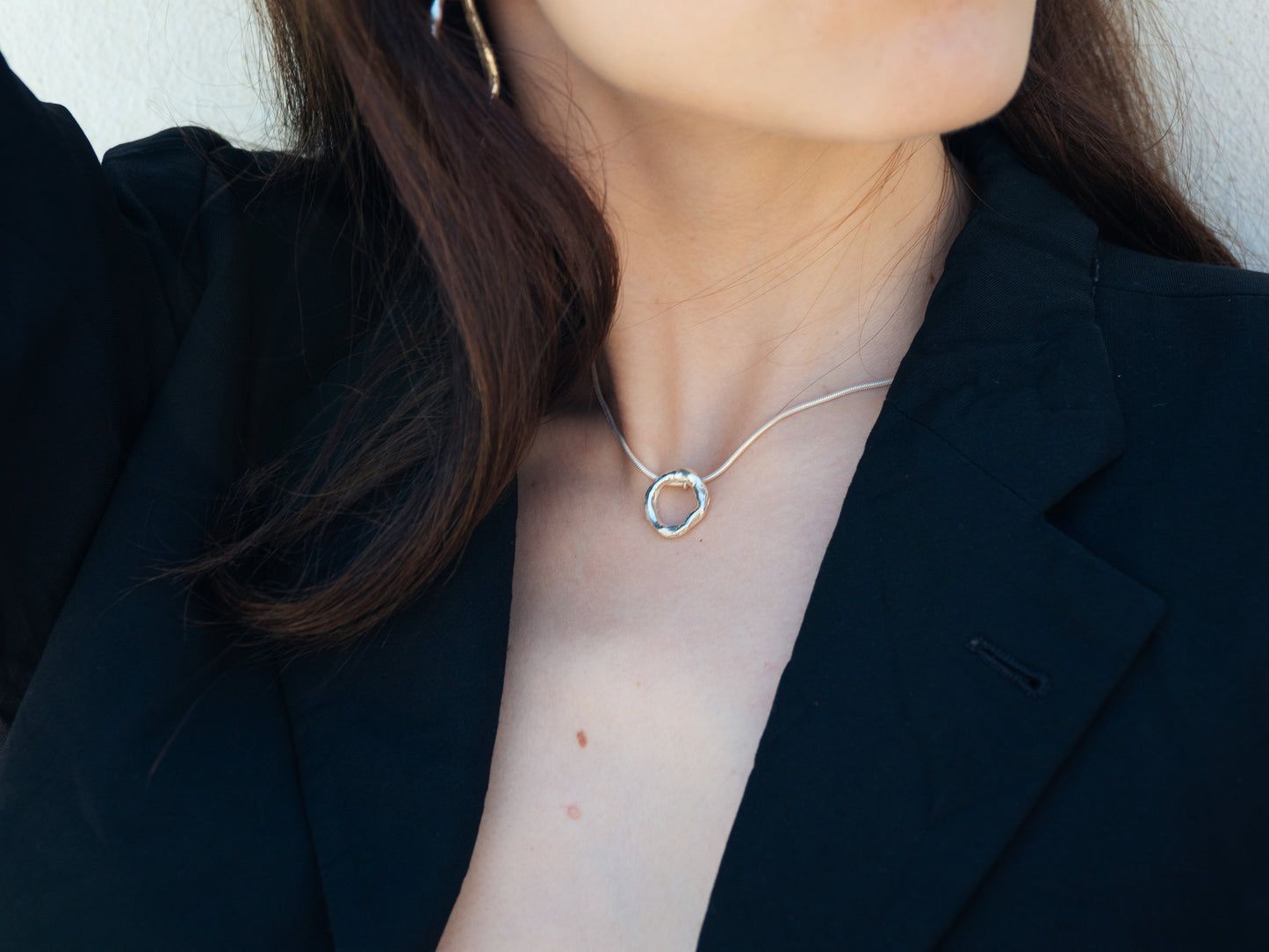 O | Necklace