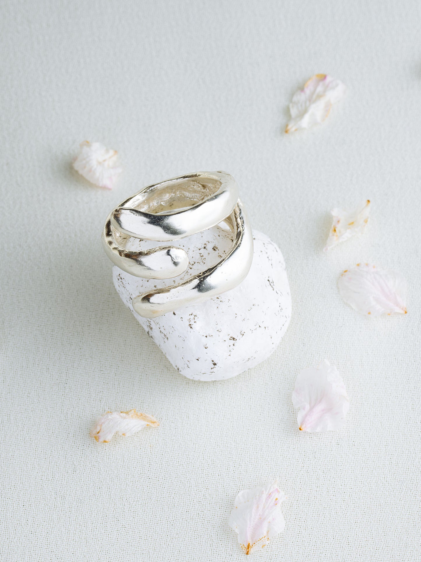 Fluid Grace | Ring
