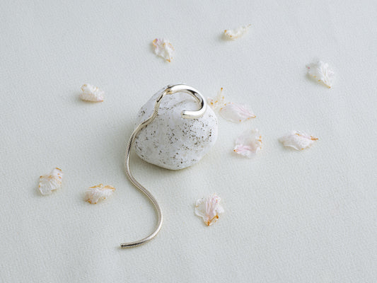 Linked Pulse | Ear Cuff