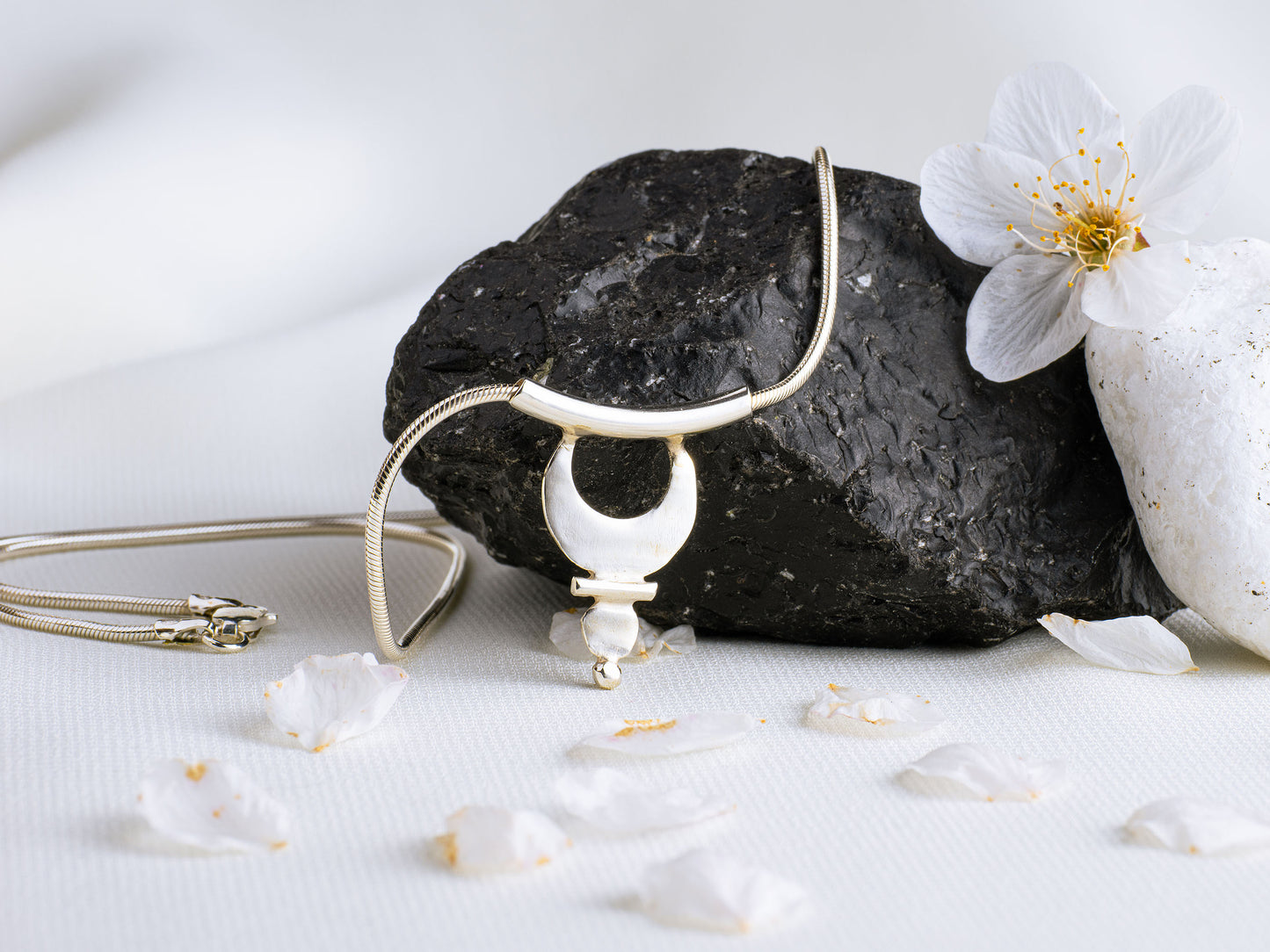 Sacred Union | Necklace