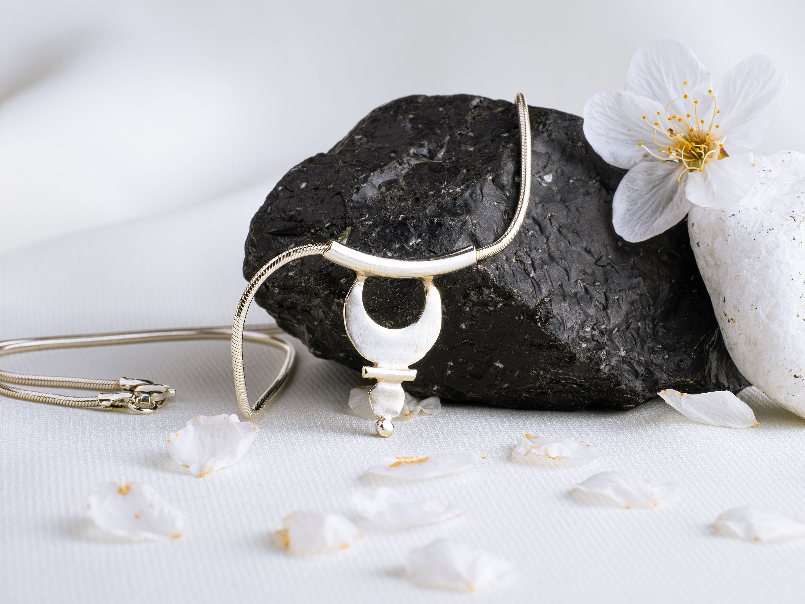 Sacred Union | Necklace