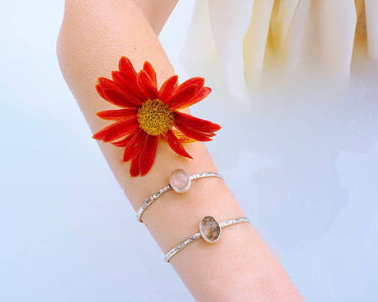Stonebound | Cuff Bracelet with Stone
