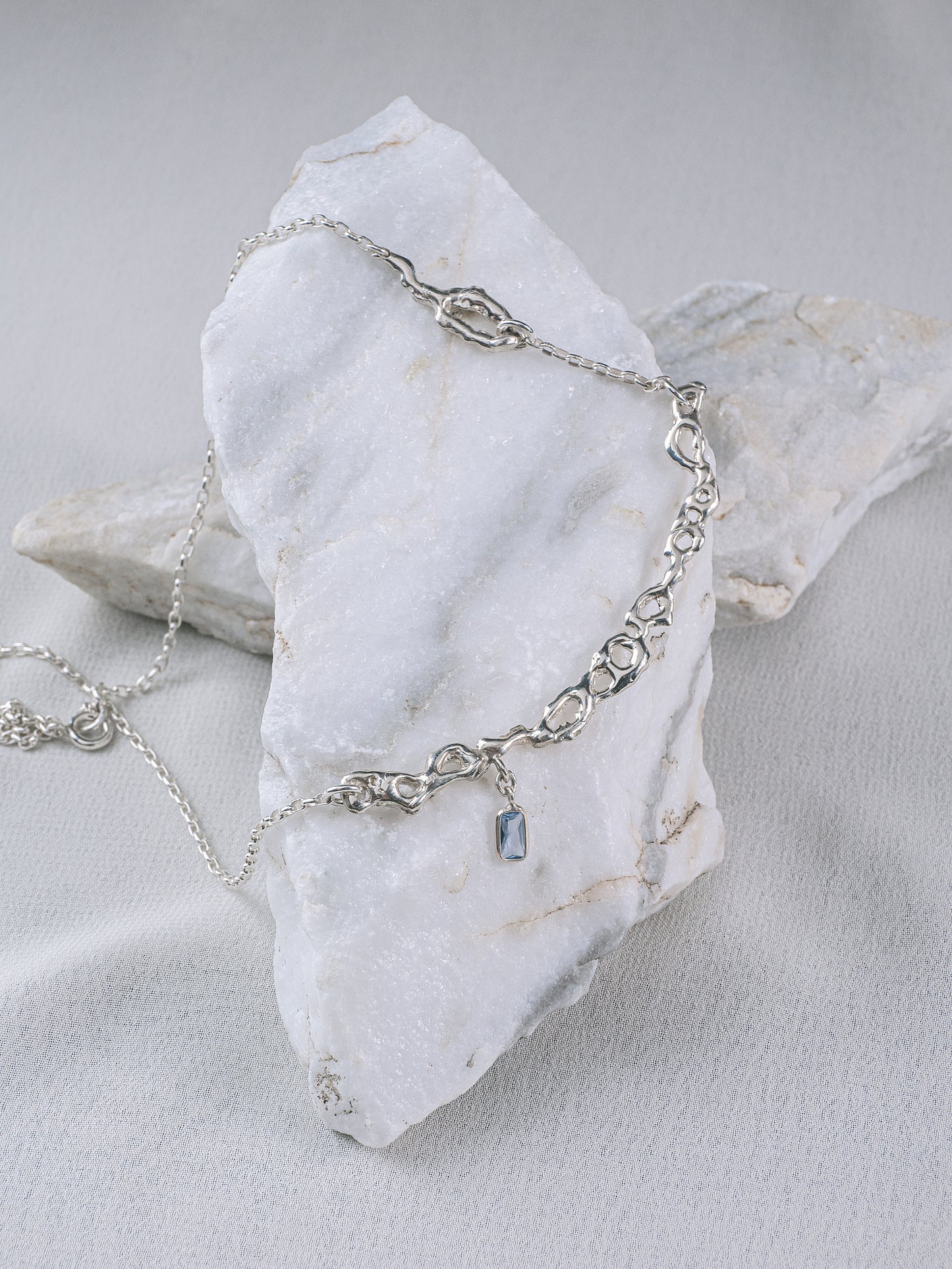 Lacuna | Necklace
