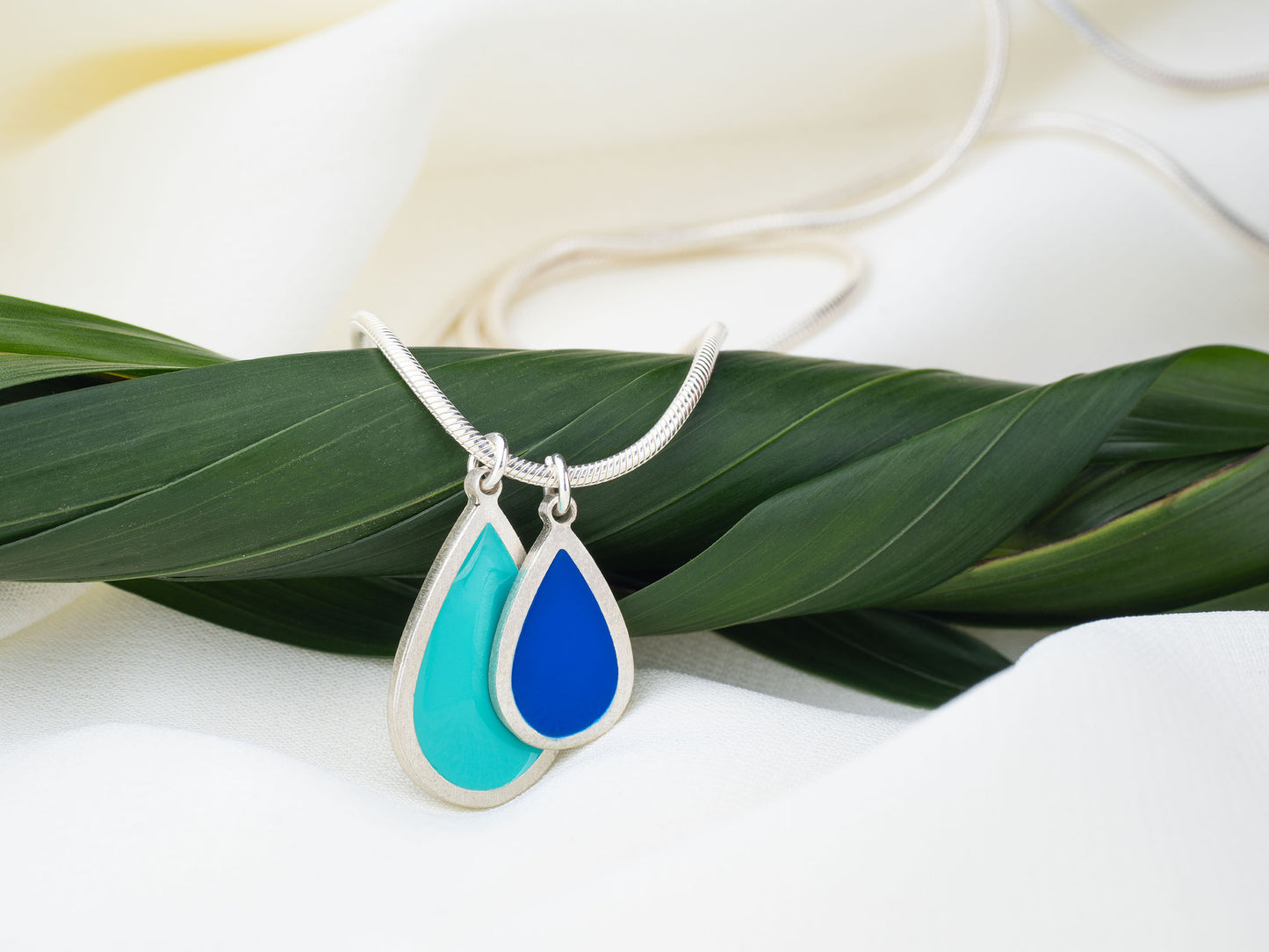 Petals II | Pendant