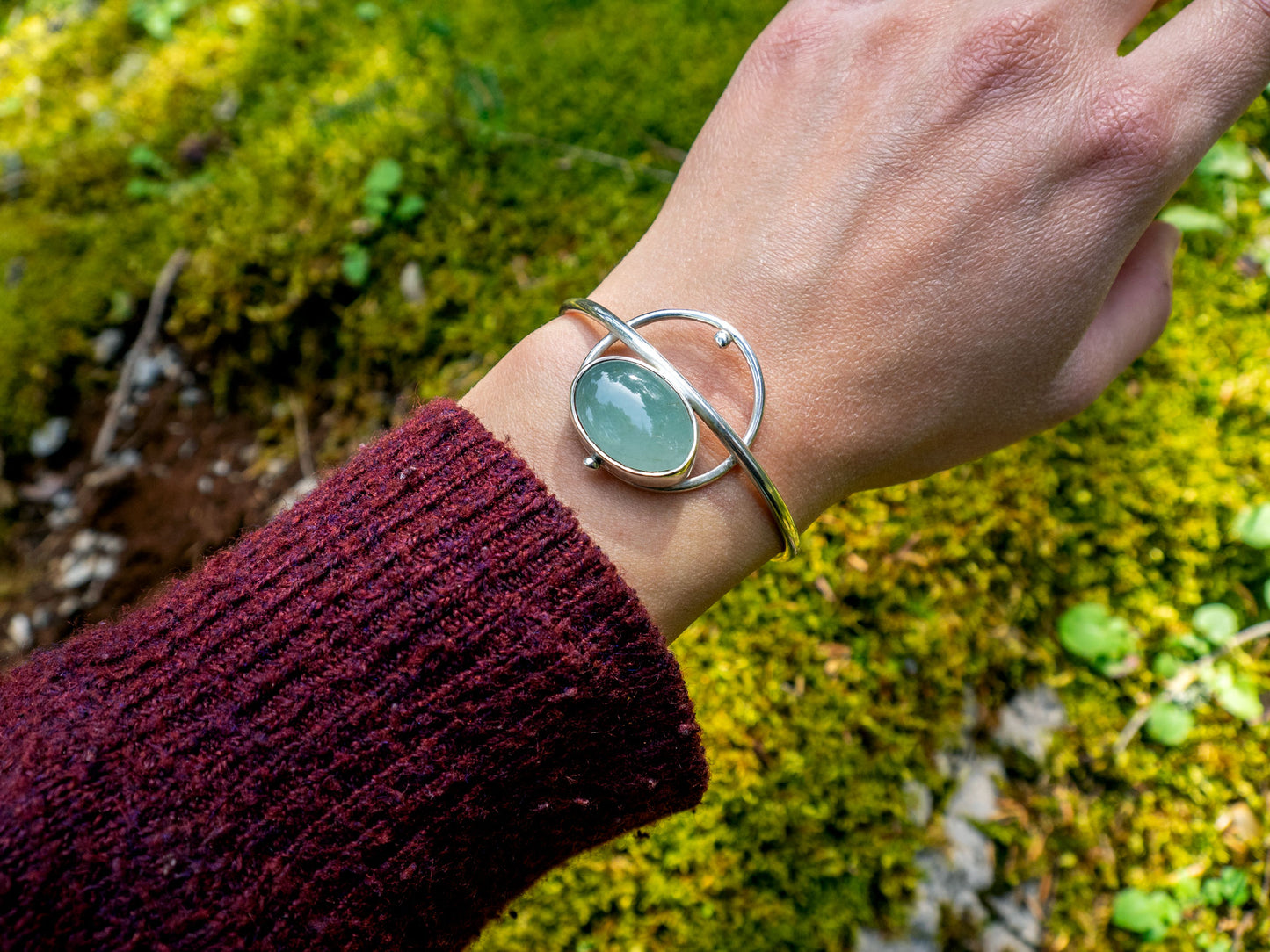 Sterling silver bracelet with an Aquamarine