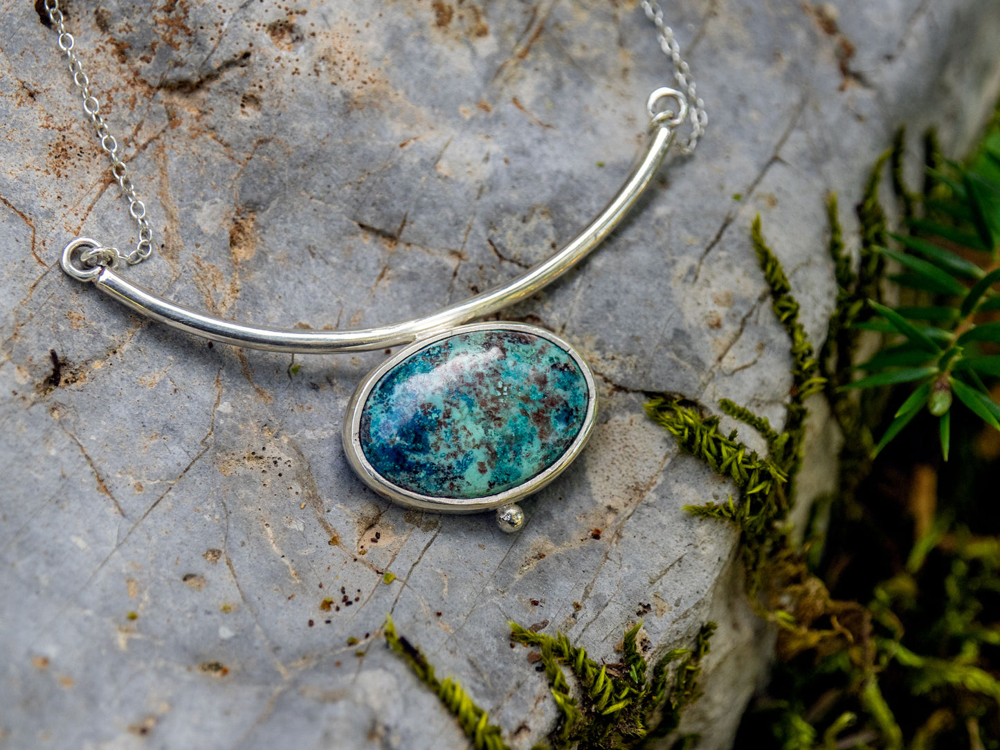 Sterling silver necklace with an Azurite