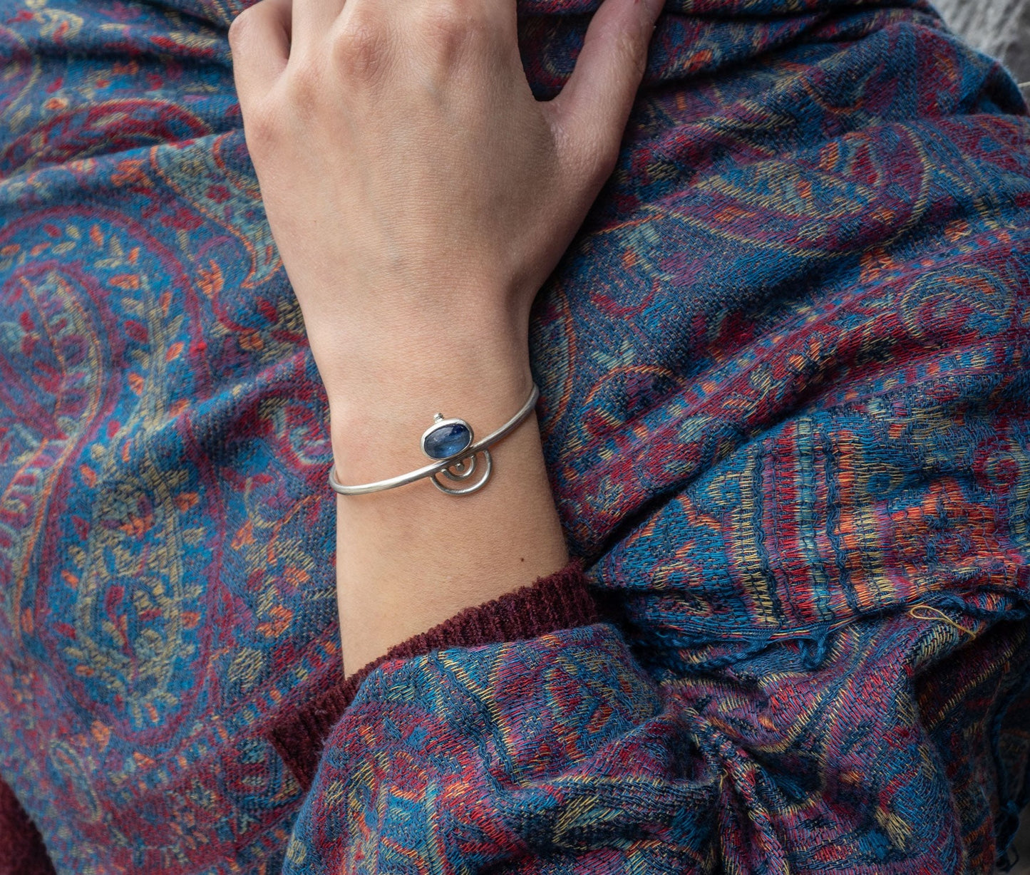 Sterling silver bracelet with Kyanite