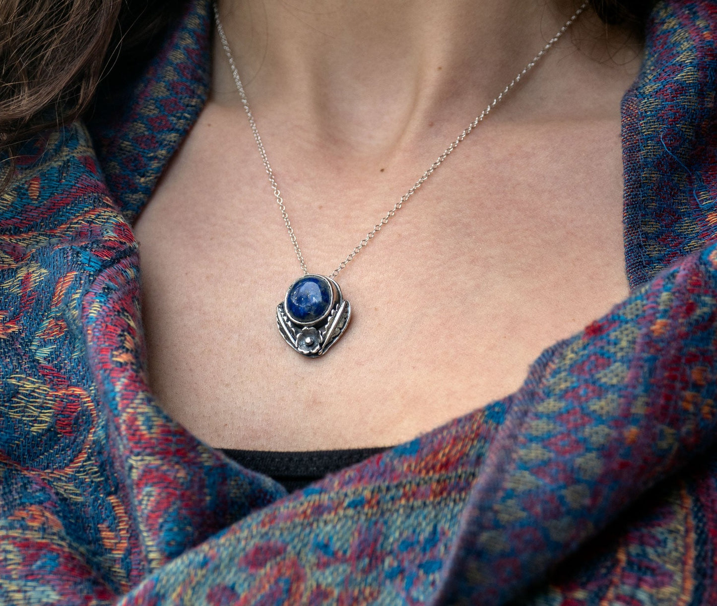 Sterling silver necklace with a Lapis Lazuli