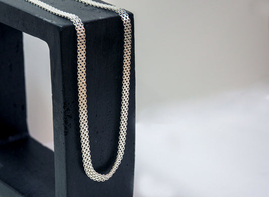 Mona | Flat Woven Chain Necklace